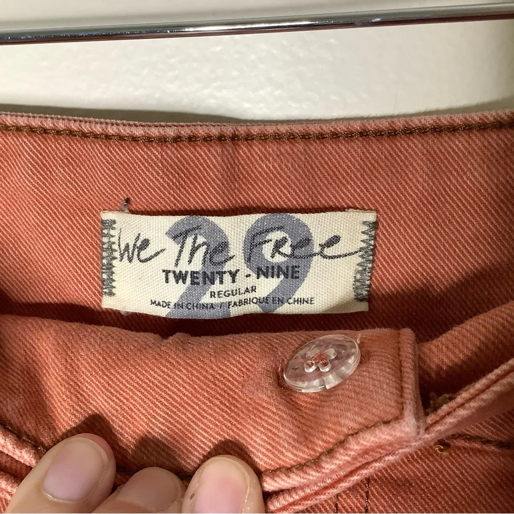 < We The Free Sammi Retro High Waisted Shorts 29” > - Picture 5 of 7